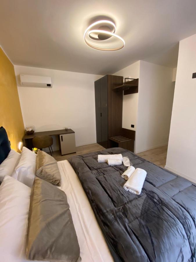 Deluxe Queen Room,1311822847:JPEG